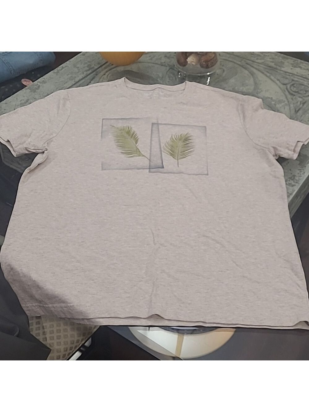 BANANA REPUBLIC MEN'S COTTON BLEND LARGE TEE SHIRT NEW